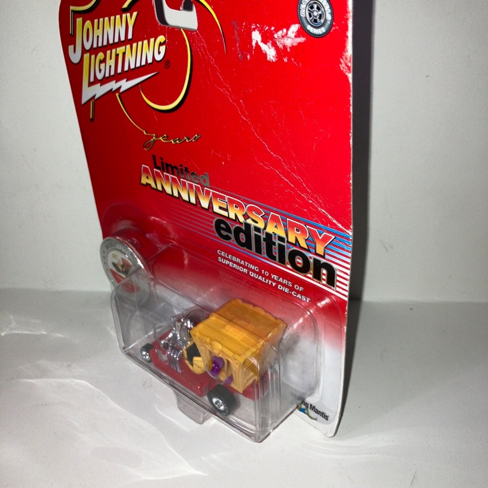 Toy car - Picture 6 of 7